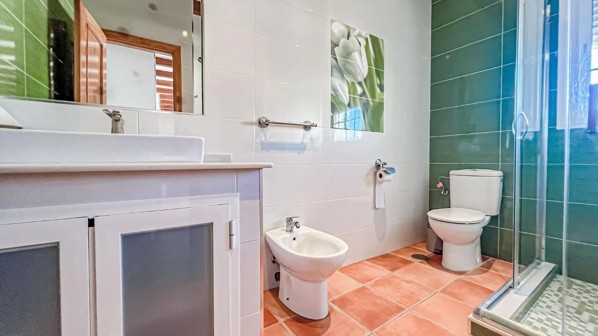 Apartamento Discover This Beautiful Penthouse Located In The Heart Of Nerja, On The Iconic C España